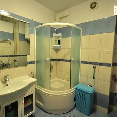 게스트하우스 페닌슐라 어코모데이션 자다르